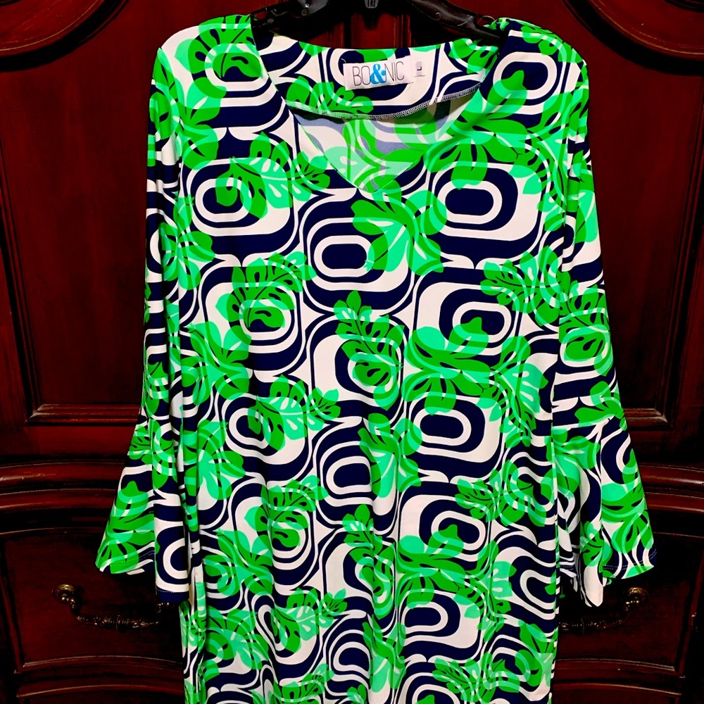 Lovely Bo&Nic dress, polyester dress. In excellent condition!